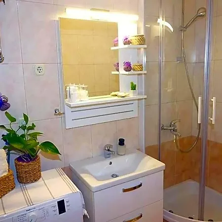 Ljubav Hotel 3*