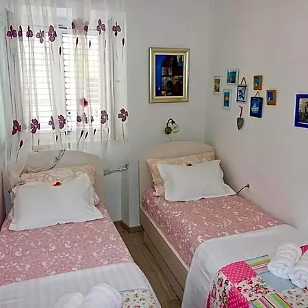 Ljubav Макарська